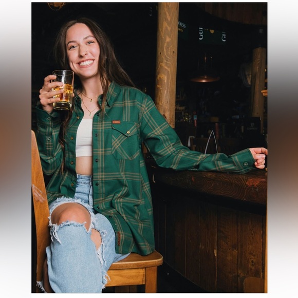 DIXXON Tops - Dixxon flannel J. & Ginger long sleeve button down shirt small green plaid gold
